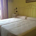 Aranda 招待所 4*